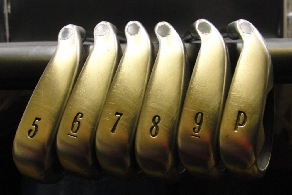 Set of 6 x Callaway X18 Irons 5-PW Stiff Steel Shafts Lamkin Grips