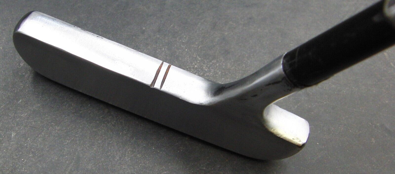 Ambidextrous Wilson HOL-HI Putter 87.5cm Playing Length Steel Shaft With Grip