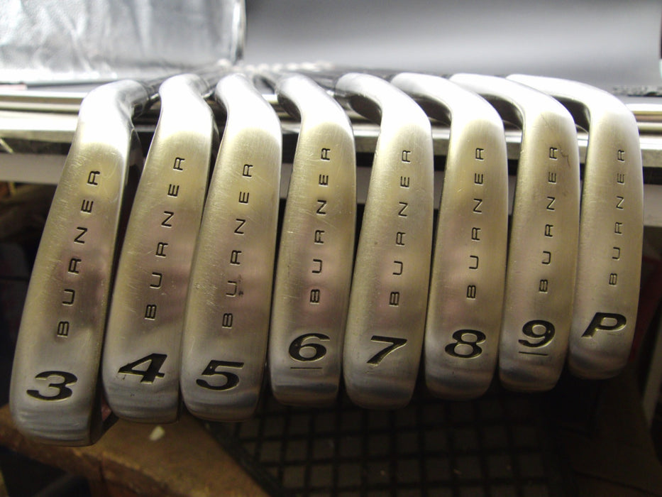 Set of 8x TaylorMade Burner Oversize Irons 3-PW Regular Graphite Shafts*