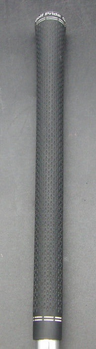 8976570