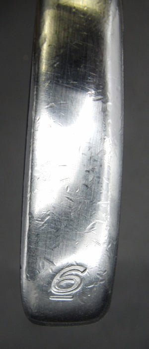 9043306