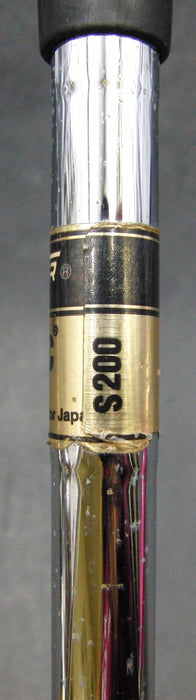 8968736