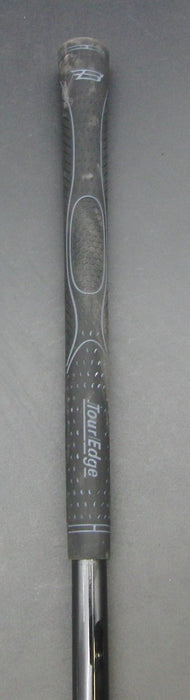 8980546