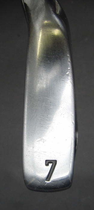 8933077
