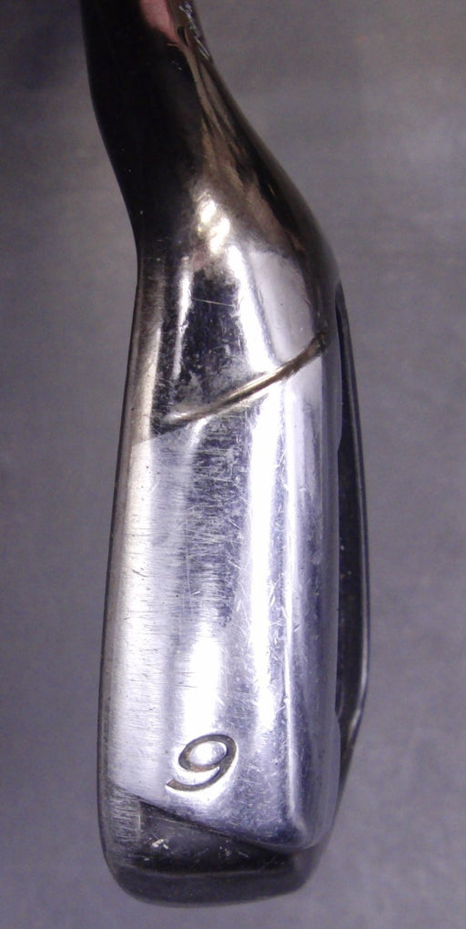 TaylorMade Burner 2009 9 Iron Regular Steel Shaft TaylorMade Grip