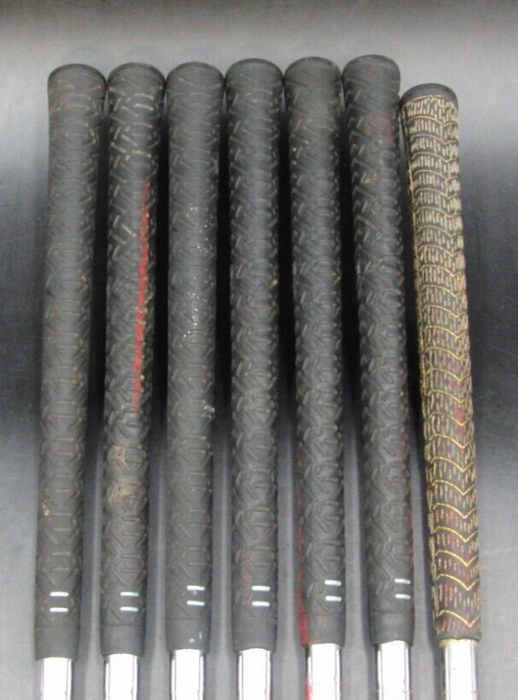 8956746