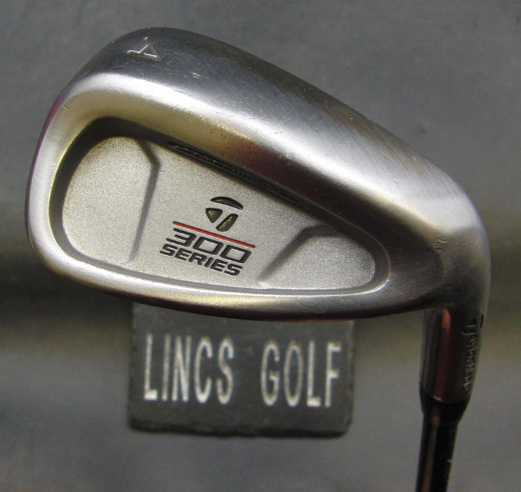 TaylorMade 300 Series Gap Wedge Regular Graphite Shaft TaylorMade Grip