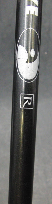 8979000