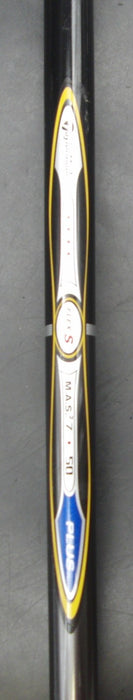 8894037