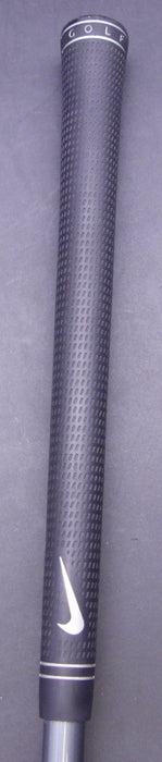 8933043