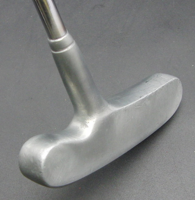 Green Master Putter Steel Shaft 88cm Length Perfect Grip