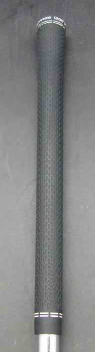 8976569