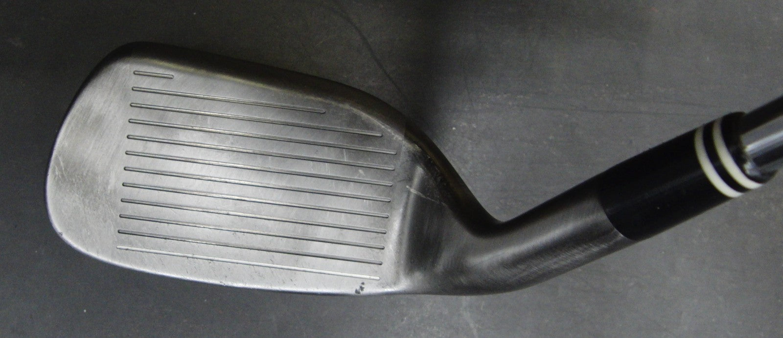 Cleveland Niblick Zip Grooves Sand Wedge Regular Steel Shaft XXIO Grip