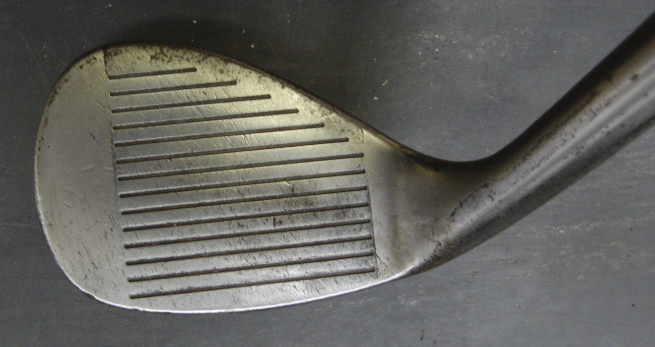 Cleveland Tour Action 900 56° Sand Wedge Regular Steel Shaft Golf Pride Grip