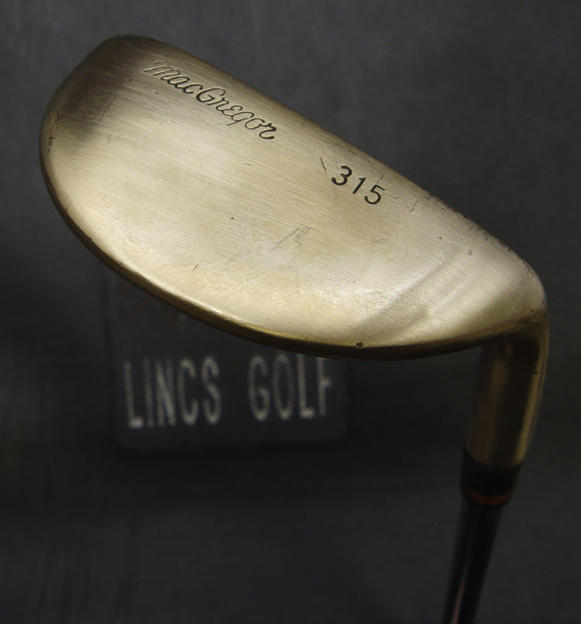 8957308