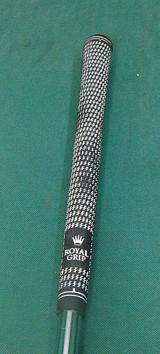 8882432