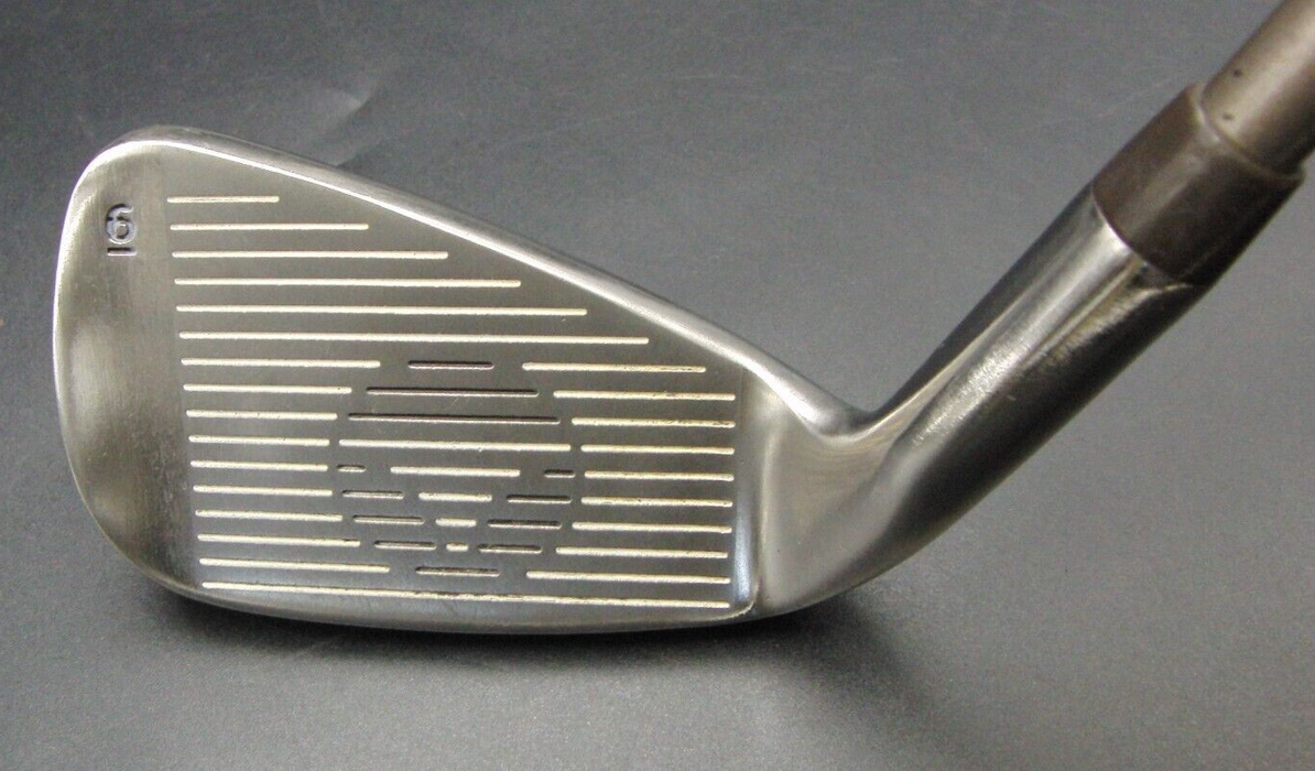 Ladies TaylorMade TI Bubble 2 6 Iron Ladies Flex Graphite Shaft Lamkin Grip