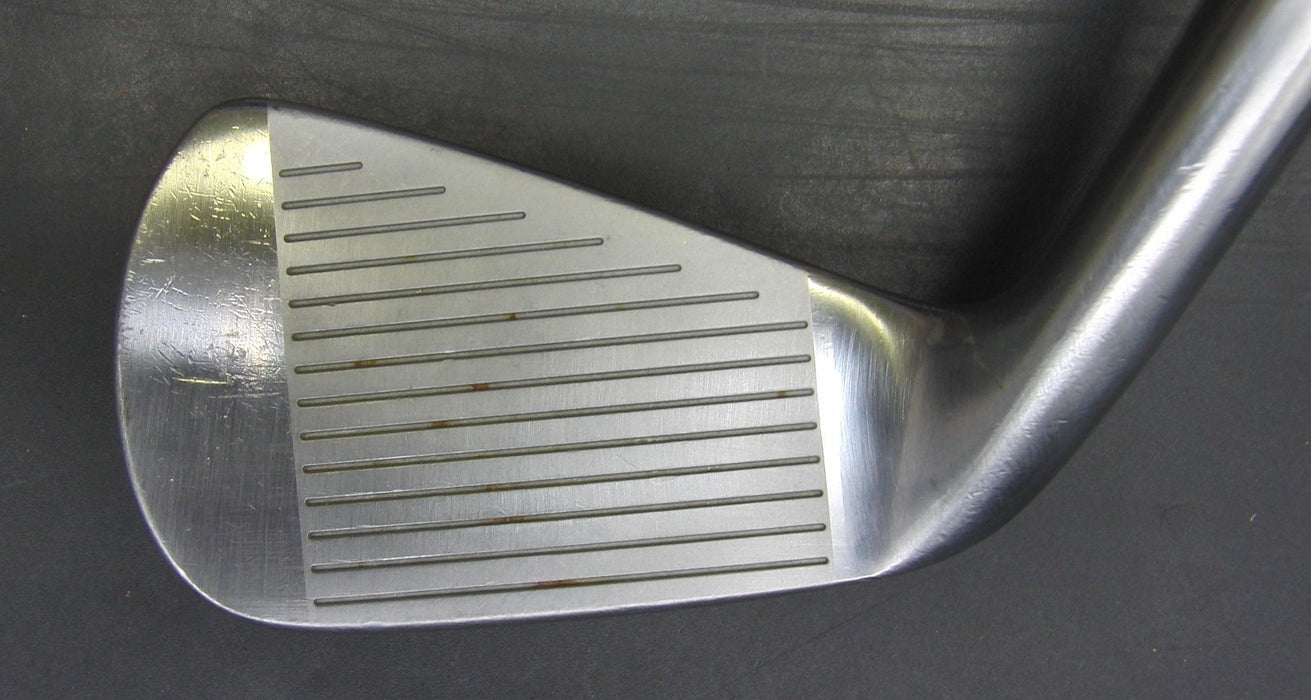 9033173