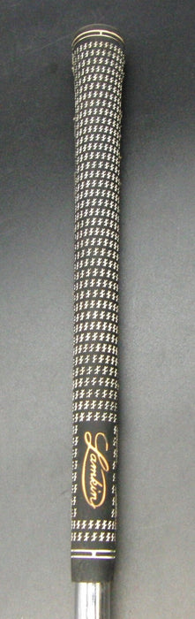 8957777
