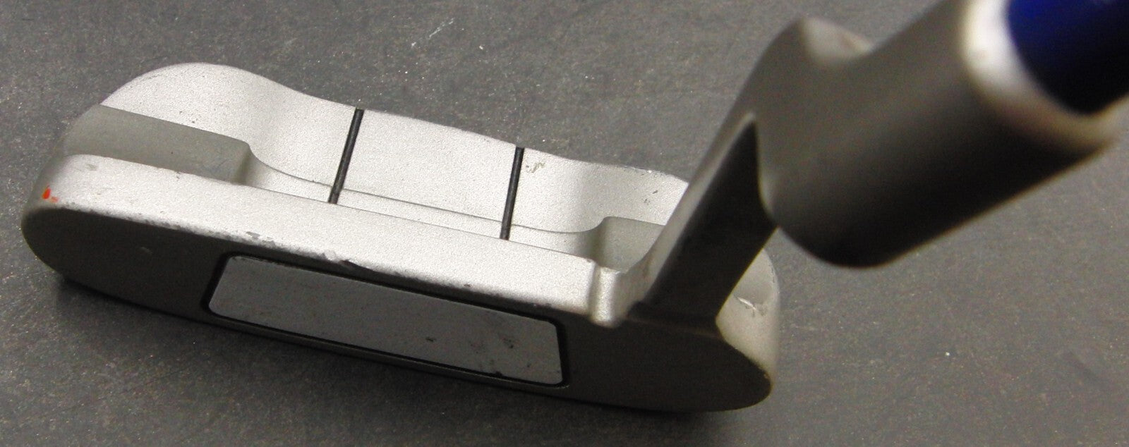 Young Gun Putter Junior Graphite Shaft 71.5cm Length YG Grip