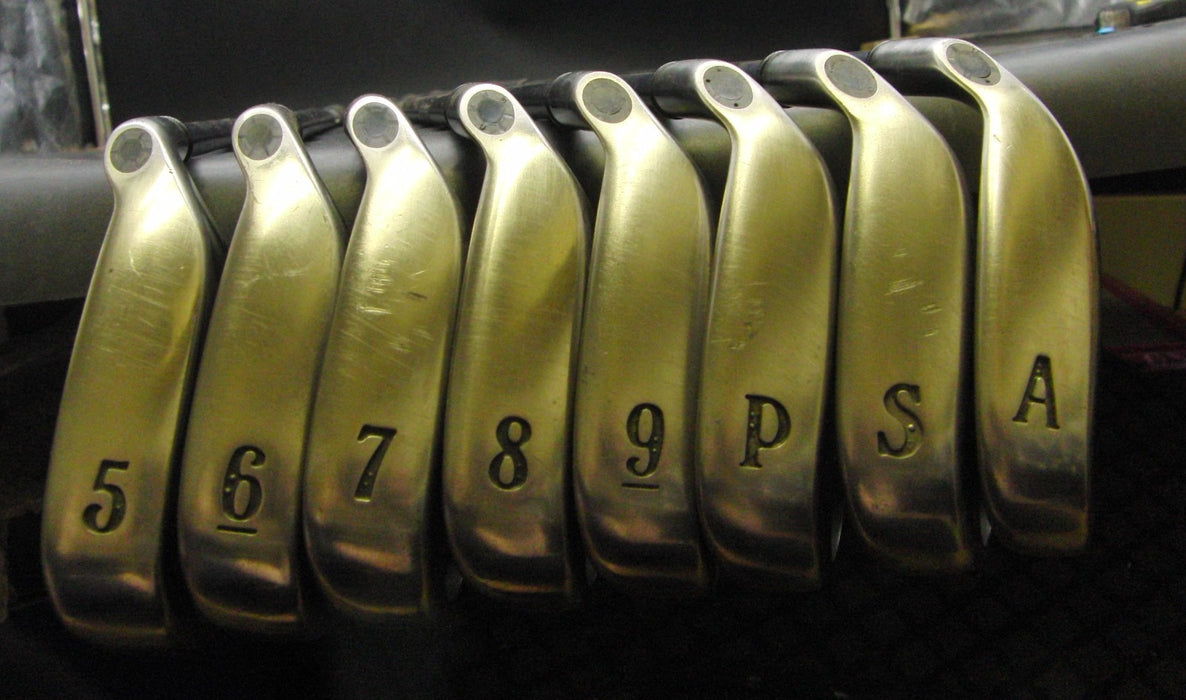 Set of 8x Callaway Hawkeye Irons 5-SW+AW Regular Graphite Shafts Nexgen Grips*