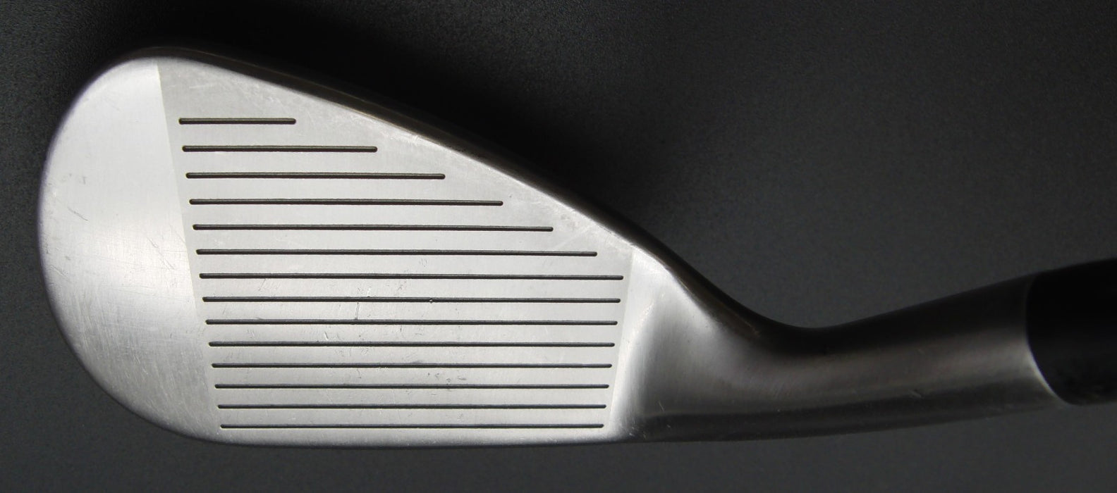 Titleist T300 43° Pitching Wedge Stiff Steel Shaft Golf Pride Grip