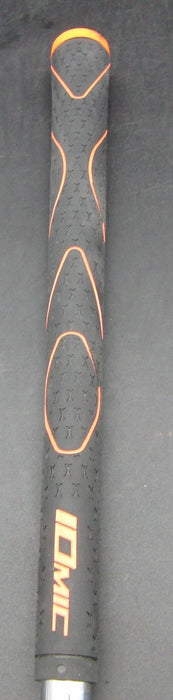 8976546