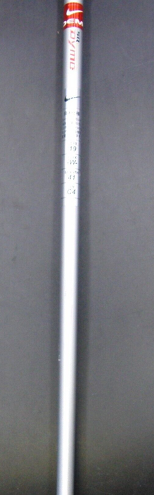8885000