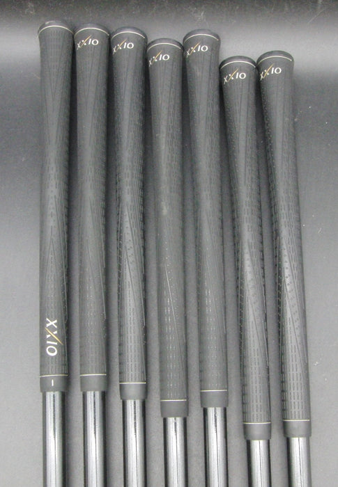 8980313