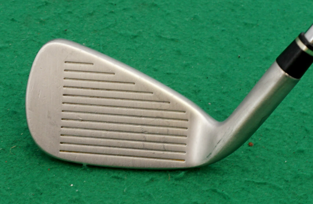 Wilson Ci6 6 Iron Regular Steel Shaft Black Widow Grip