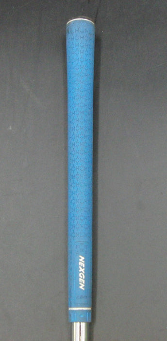 8967976