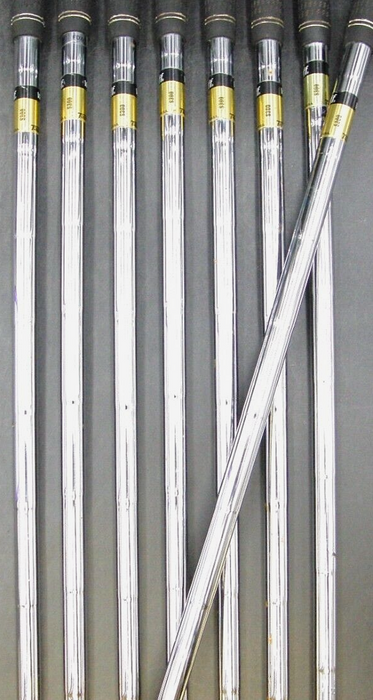 Set of 8 x Wilson Staff FG62 Irons 3-PW Stiff Steel Shafts Lamkin Grips