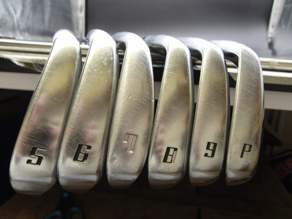 Set of 6x Bridgestone TourStage X-BLADE GR P-1 Irons 5-PW Stiff Steel Shafts*