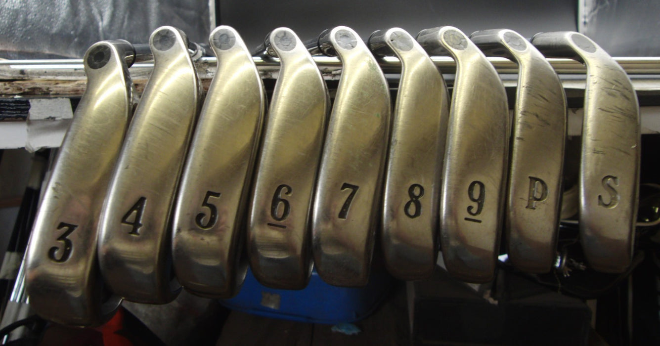 Set of 9x Callaway HawkEye 3-SW Irons Regular Graphite Shafts Callaway Grips