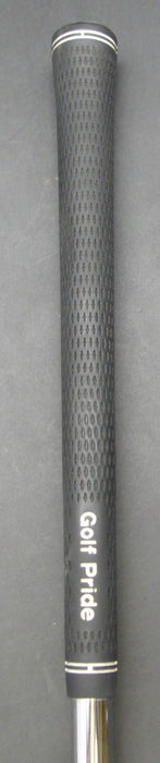 8933046