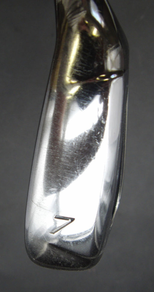 TaylorMade Burner 2009 7 Iron Stiff Graphite Shaft TaylorMade Grip