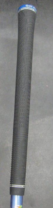 8957400