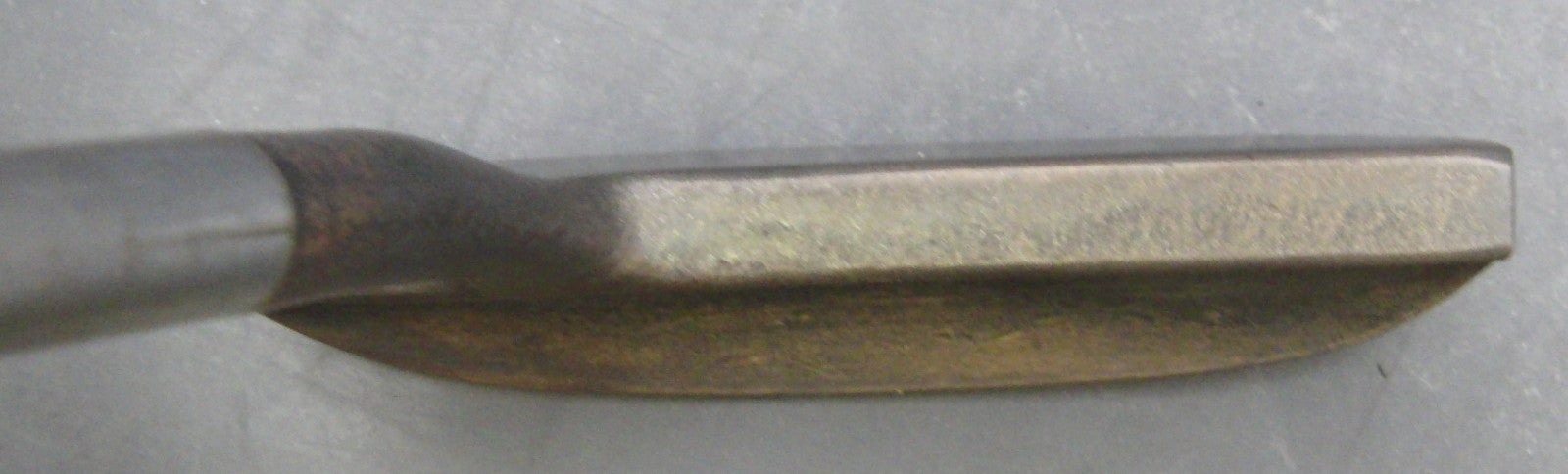 8957186
