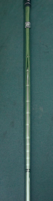8983102