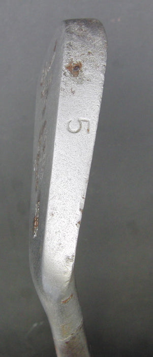 8890152