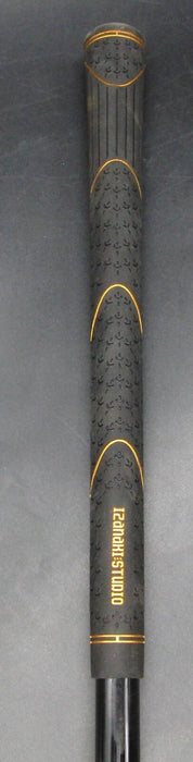 8956369