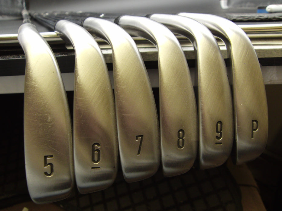 Set of 6x Callaway WarBird Irons 5-PW Uniflex Steel Shafts Callaway Grips*