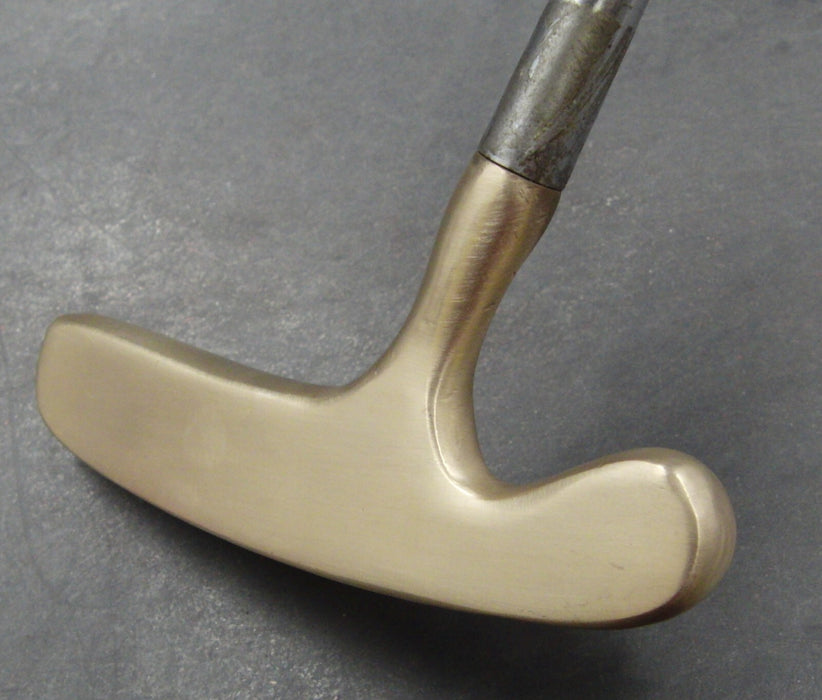 Achusnet USA Bulls Eye Putter Steel Shaft 86.5cm Length Black Grip