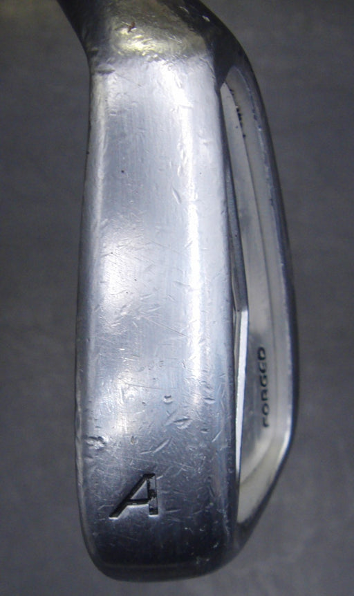 TaylorMade r9 Forged Gap Wedge Stiff Graphite Shaft Golf Pride Grip