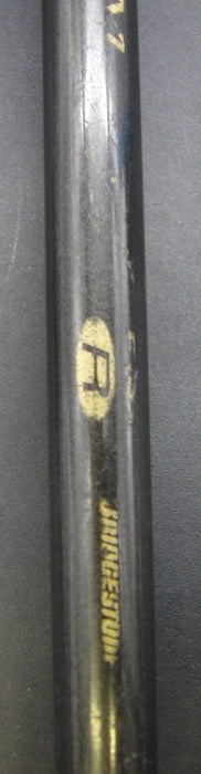 8961572