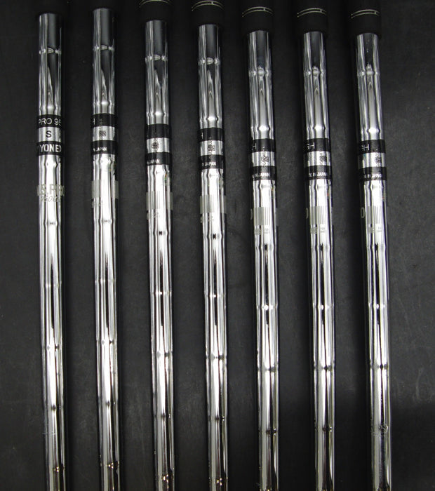 Set of 7x Yonex NanoV Irons 4-PW Stiff Steel Shafts Yonex Grips*