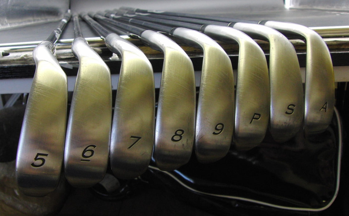 Set of 8x TaylorMade R360 XD 5-SW + AW Irons Regular Graphite Shafts