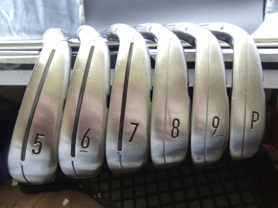 Set of 6 x TaylorMade M4 Irons 5-PW Stiff Steel Shafts with Grips*