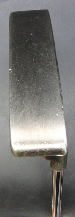 8979105