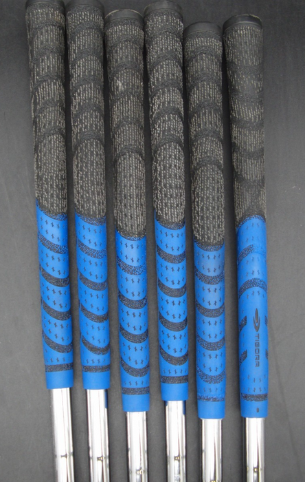 8975436